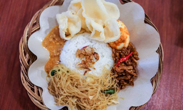 Makanan Khas Betawi Nasi Uduk